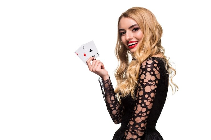Pengguna menikmati permainan live casino melalui perangkat mobile dengan antarmuka intuitif
